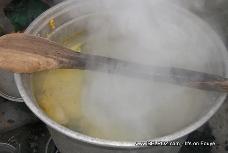 Soup Joumou Haiti - Dlo soup la sou dife