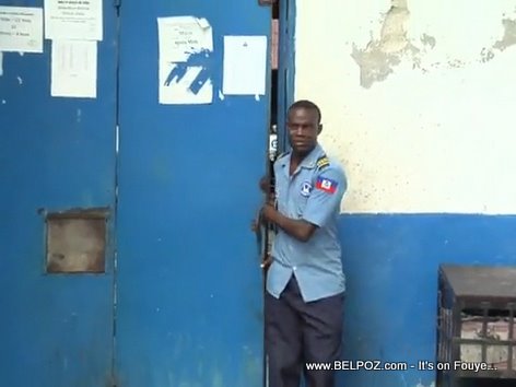 Haitian Prison Guard Les Cayes Haiti