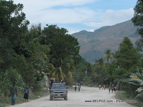 Route National No 3 Mirebalais Haiti